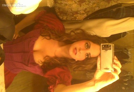 Nahá fotka uniklých OnlyFans od Holly Sedillos