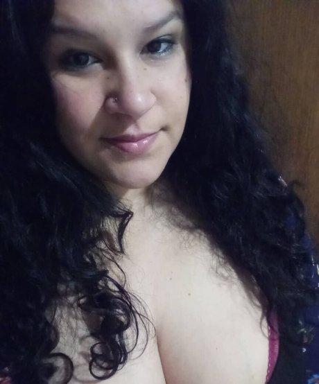 Nahá fotka uniklých OnlyFans od Sweetmouthasmr