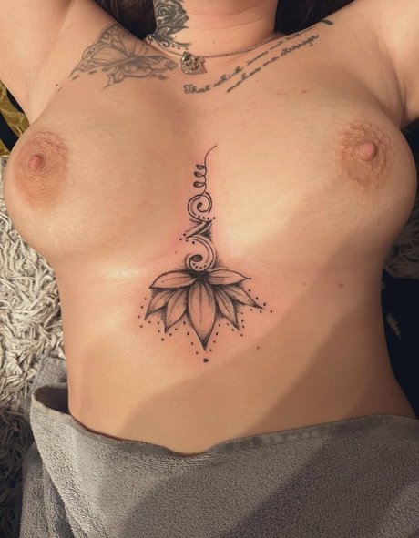 Naken lekkede OnlyFans-bilde av Huncutedit18