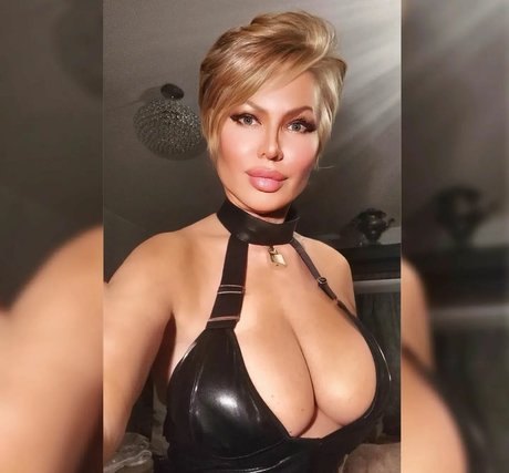 Alasti lekkinud OnlyFans-i pilt Cheri Lady