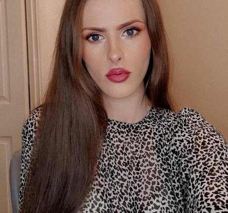 Foto di nudo di fuga di OnlyFans di Nikki Harper