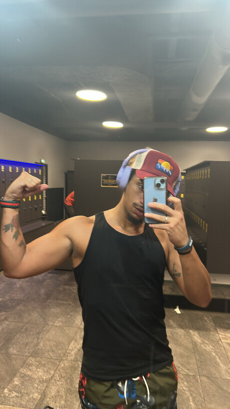 Naken lekkede OnlyFans-bilde av Andy Ricci