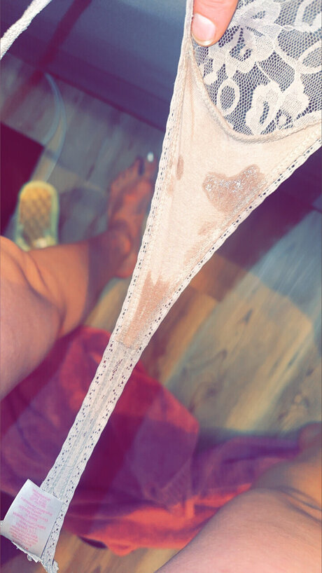 Naakte gelekte OnlyFans-foto van Lindsey Lee