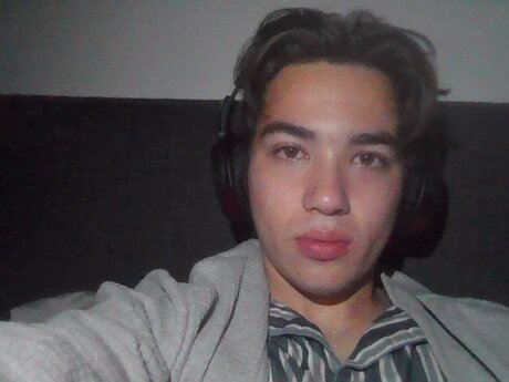 Nacktes geleaktes OnlyFans-Foto von Rowdyasmr