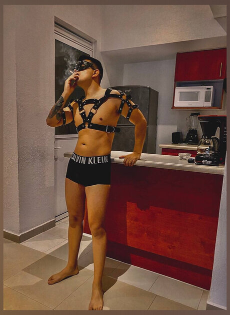 Alasti lekkinud OnlyFans-i pilt Jairzinhoo