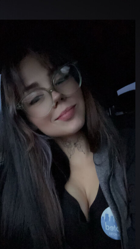 Nacktes geleaktes OnlyFans-Foto von Molly