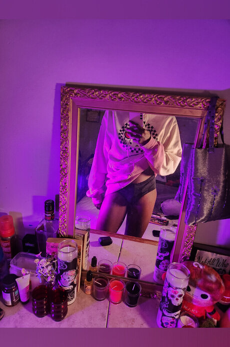 Foto di nudo di fuga di OnlyFans di  Pretty Girl Miso 