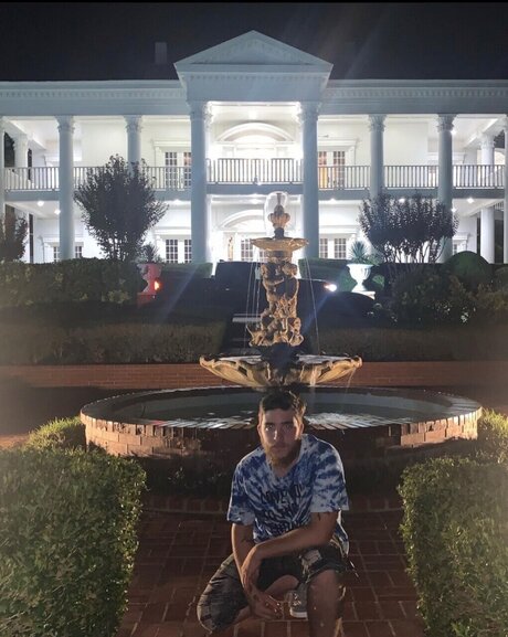 Foto di nudo di fuga di OnlyFans di Austin