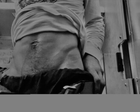 Naken lekkede OnlyFans-bilde av Harley 