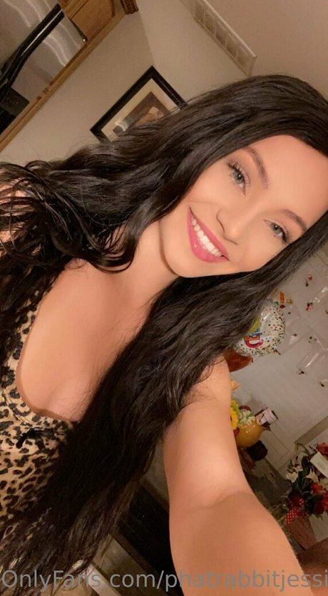 Naken läckt OnlyFans-bild av Phatrabbitjessica