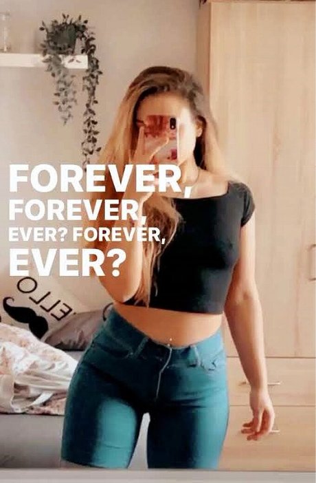 Alasti lekkinud OnlyFans-i pilt Fiona Schramm