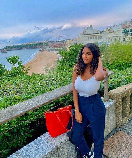 Photo nue de fuite OnlyFans de Rionma