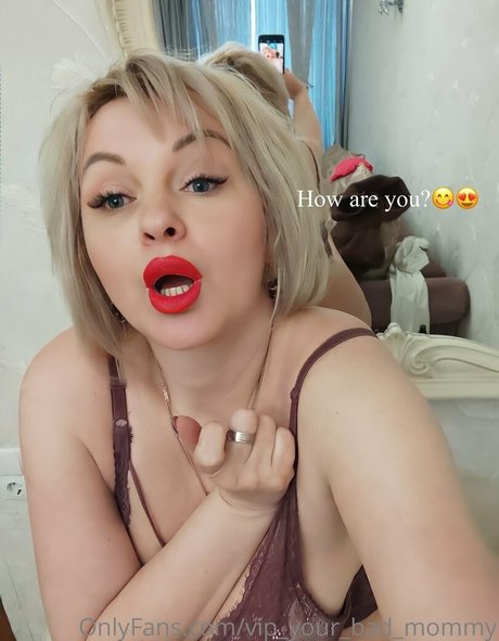 Vipyourbadmommmmy OnlyFans泄露裸照