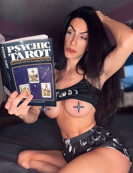 Обнаженная фотография утечки OnlyFans от Wonderlostfree