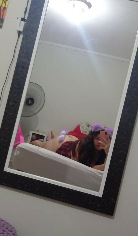 Naken lekkede OnlyFans-bilde av Melissa Isabela