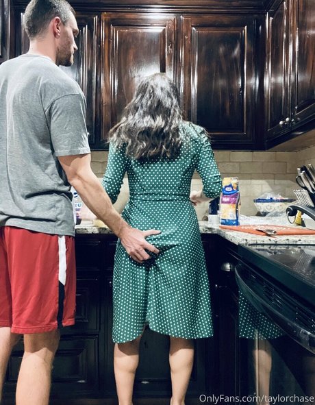 Nahá fotka uniklých OnlyFans od Taylorchase