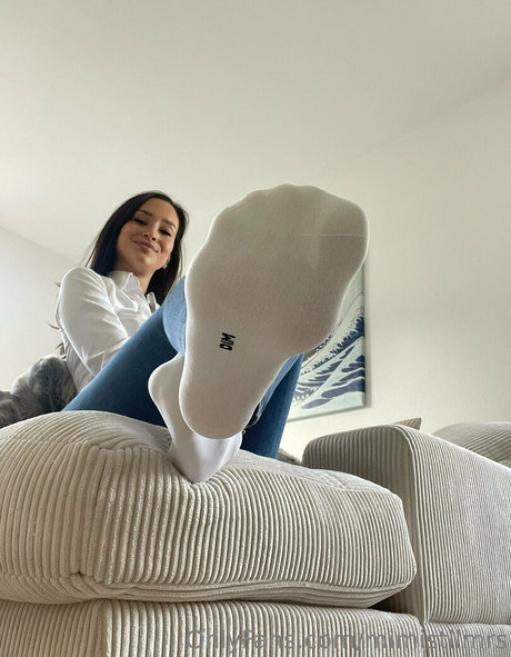 Mimistllmrs OnlyFansリークヌード写真