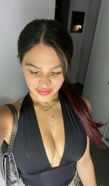 Naakte gelekte OnlyFans-foto van Dailydolly