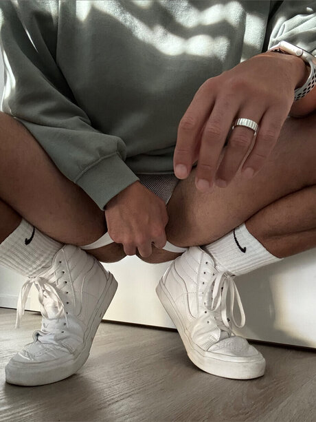 Обнаженная фотография утечки OnlyFans от Jonas Jaron