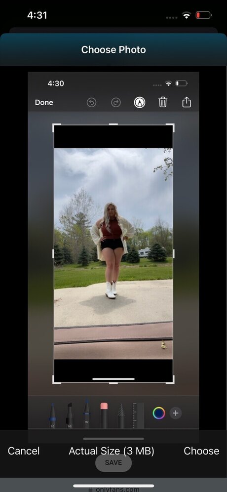 Nacktes geleaktes OnlyFans-Foto von Ally