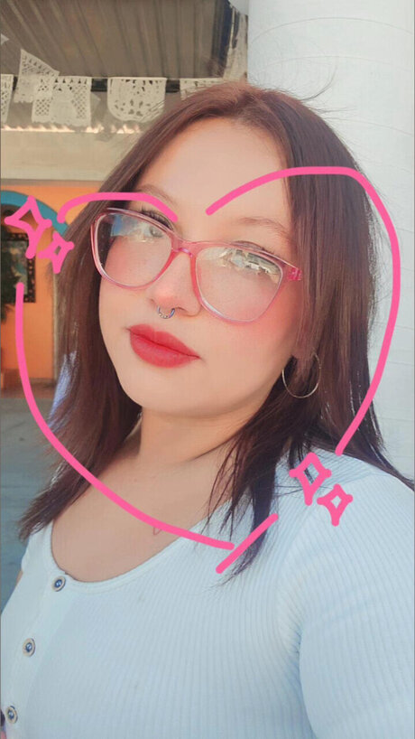 Alasti lekkinud OnlyFans-i pilt Reyna Cisneros