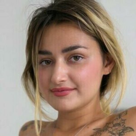 Обнаженная фотография утечки OnlyFans от Sammiejaz