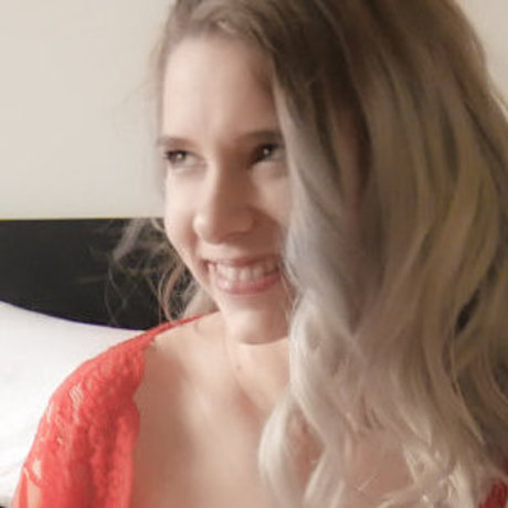 Alasti lekkinud OnlyFans-i pilt Samantha Flair