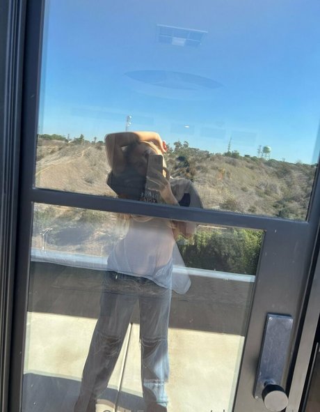 Alasti lekkinud OnlyFans-i pilt Alyssamarkey