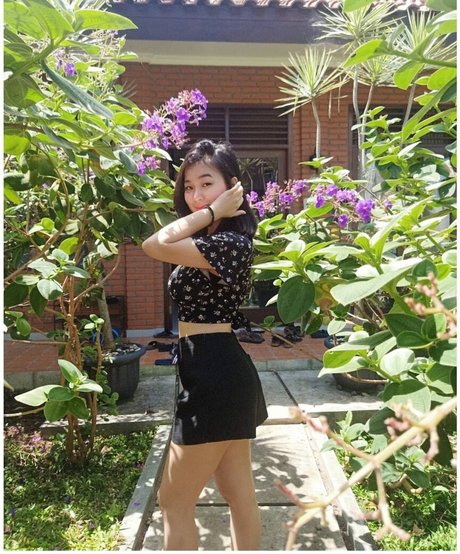 Photo nue de fuite OnlyFans de Monicajeyincanatasya