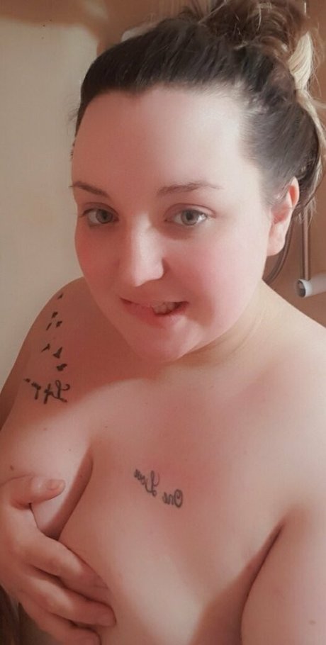 Elliemartinxo OnlyFans