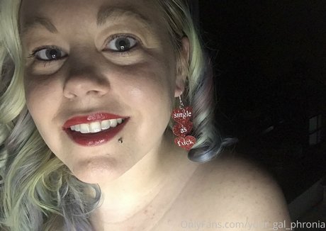 Nahá fotka uniklých OnlyFans od Yourgalphronia