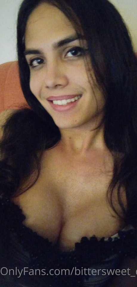 Foto desnuda filtrada de OnlyFans de Bittersweetqueen