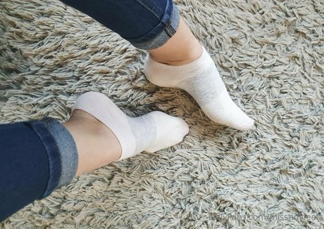 Misstinyfeets OnlyFansリークヌード写真