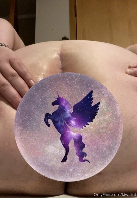 Photo nue de fuite OnlyFans de Kiwifree