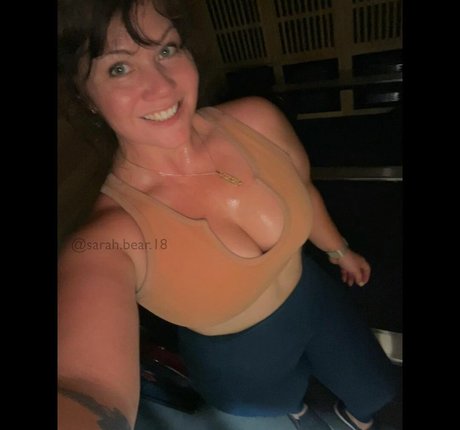 OnlyFans-model Sarahbear18