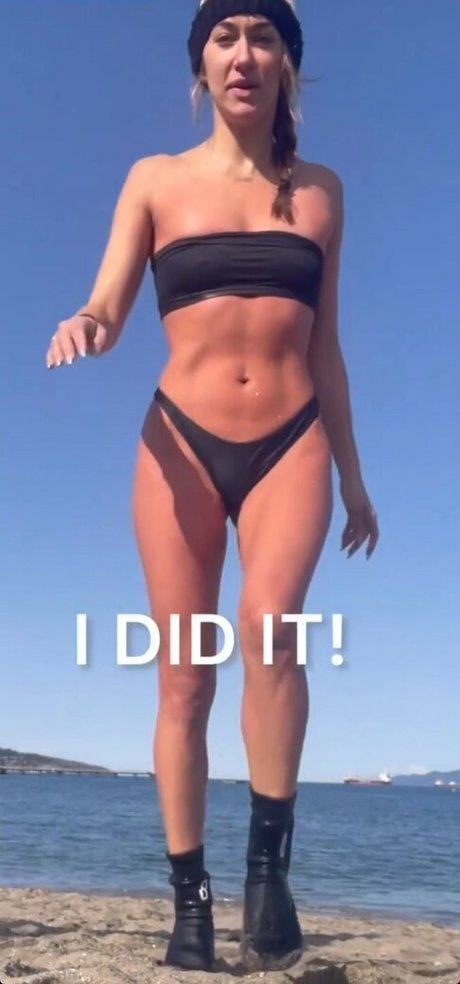 Tasya Teles OnlyFansリークヌード写真