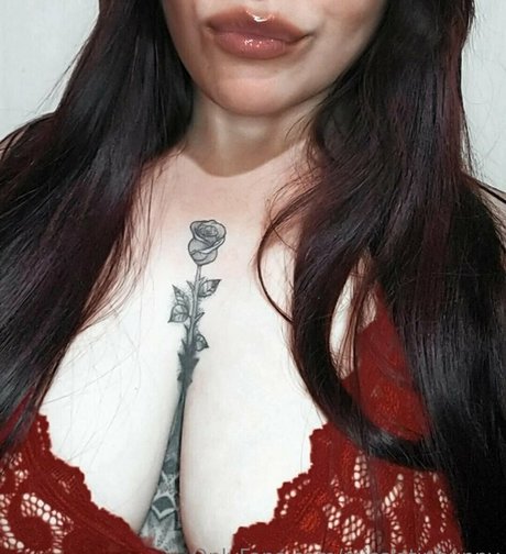 Photo nue de fuite OnlyFans de Misslatinbunny