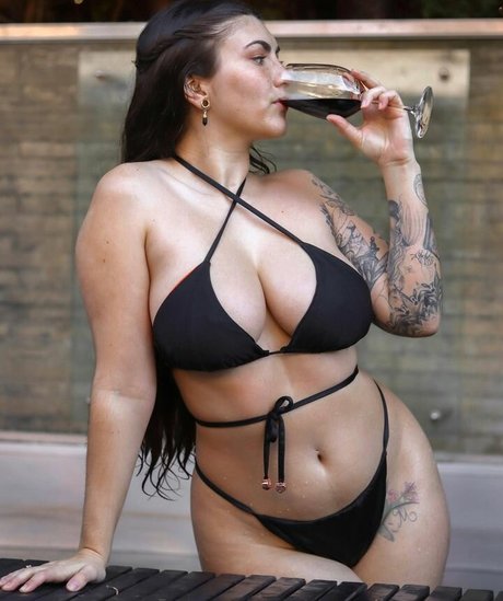 Angela Amethyst OnlyFans泄露裸照