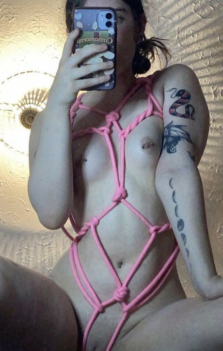 Foto di nudo di fuga di OnlyFans di Courtney D4rkpurple