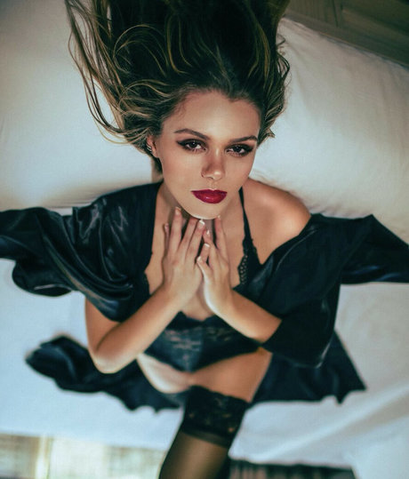 Alasti lekkinud OnlyFans-i pilt Audra Grace Johnson