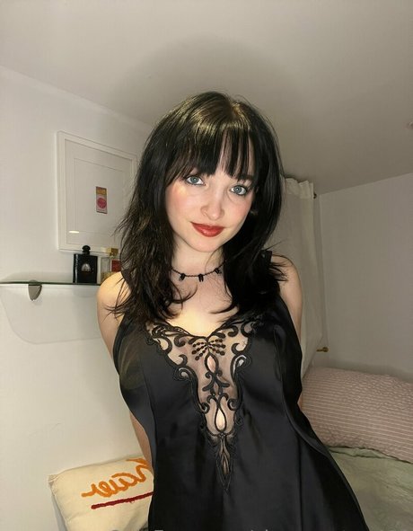 Обнаженная фотография утечки OnlyFans от Cherryontop411