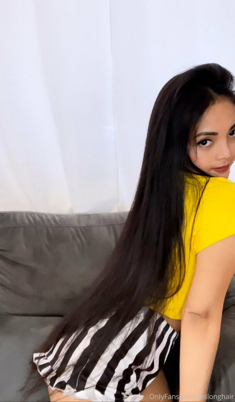 Alasti lekkinud OnlyFans-i pilt Mslonghair