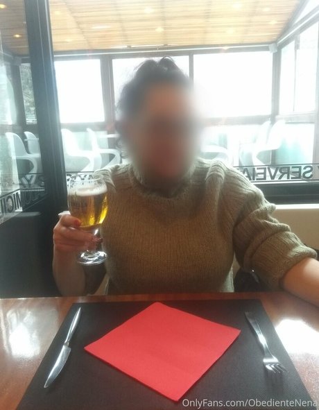 Nahá fotka uniklých OnlyFans od Obedientenena