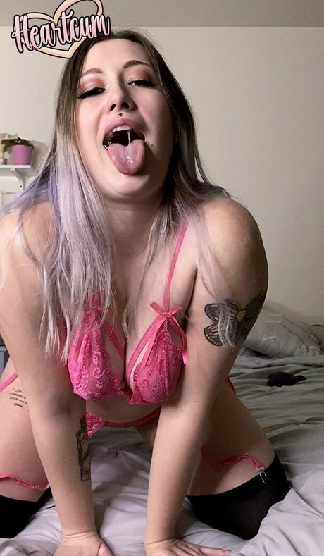 Heartcumtz OnlyFansリークヌード写真