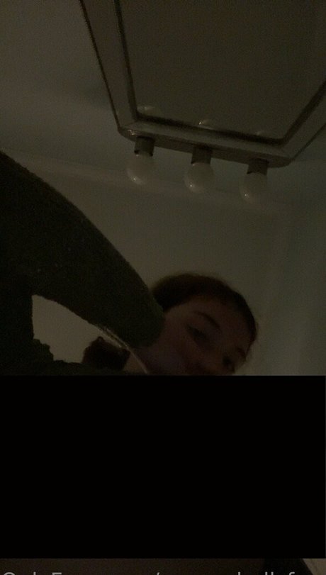 Foto di nudo di fuga di OnlyFans di Pepperbellsfree