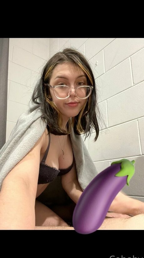 Nahá fotka uniklých OnlyFans od Xxxcobaby