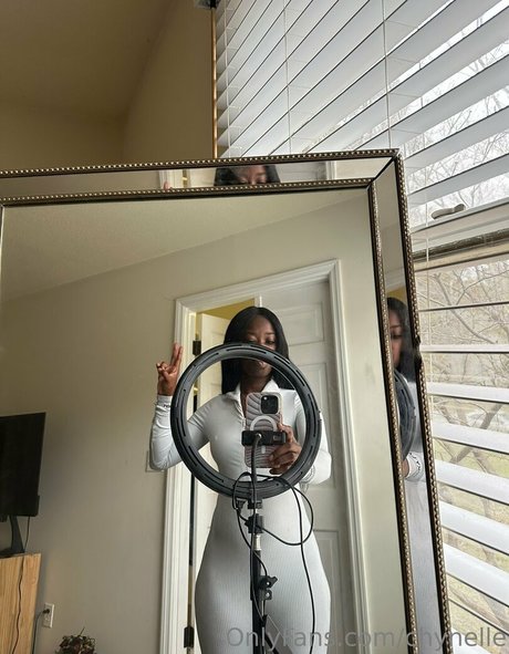 Naken lekkede OnlyFans-bilde av Chynelle