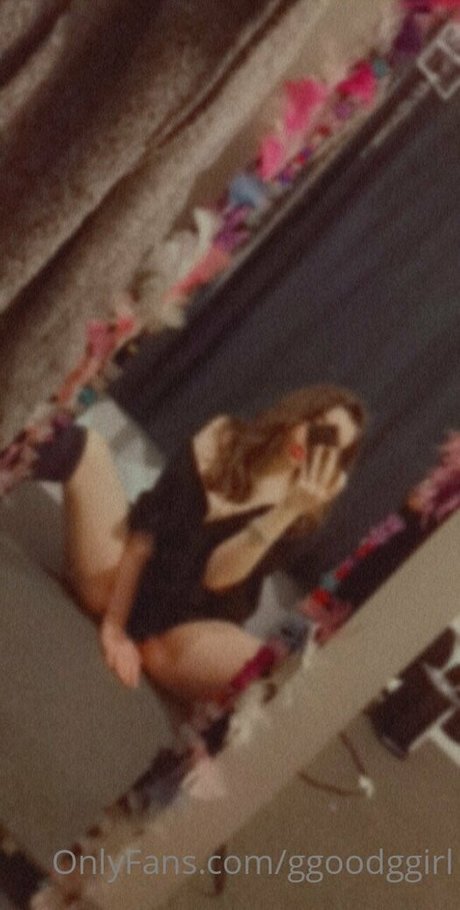 Nahá fotka uniklých OnlyFans od Sweetascandyfree