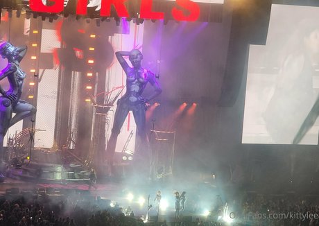 Alasti lekkinud OnlyFans-i pilt Kittylee