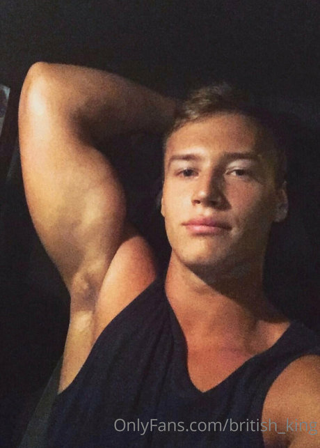 Alasti lekkinud OnlyFans-i pilt Britishking